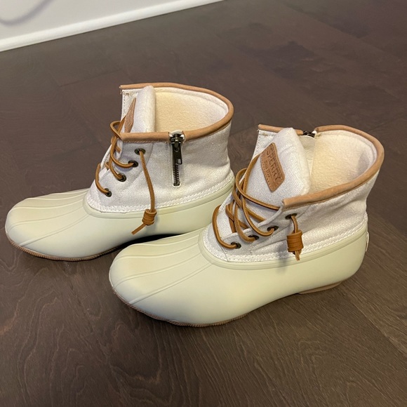 Sperry boots size: 9 - Picture 2 of 4